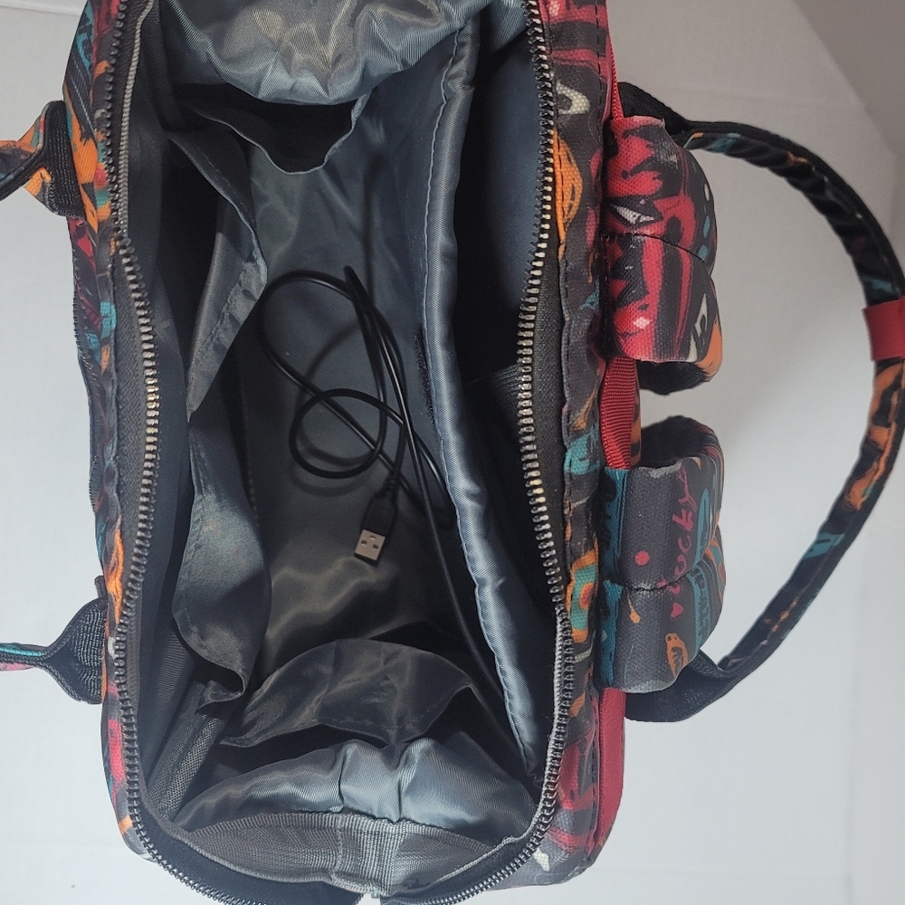 VSNOON   Backpack/ Tablet Case With USB CABLE   RARE! - Picture 7 of 11